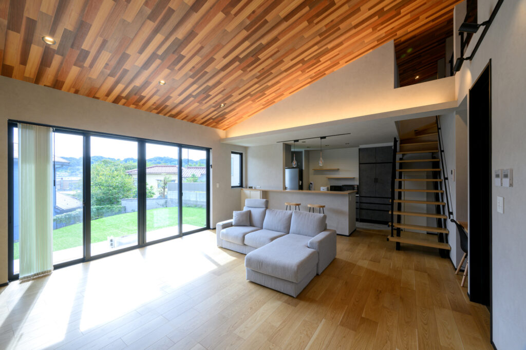 広がりと心地よさを大切にした家